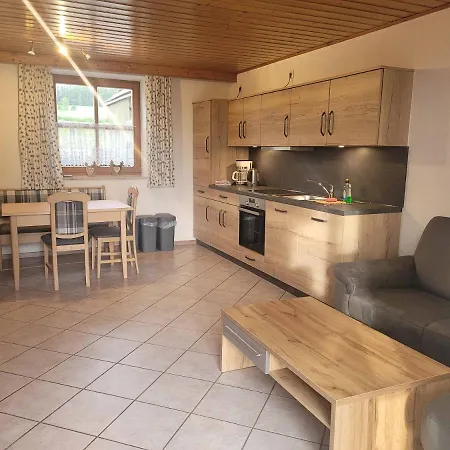 Bauernhof Nissl Farm stay *